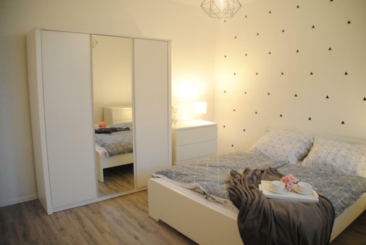Apartman U Lesa Appartement Ratiskovice Buitenkant foto