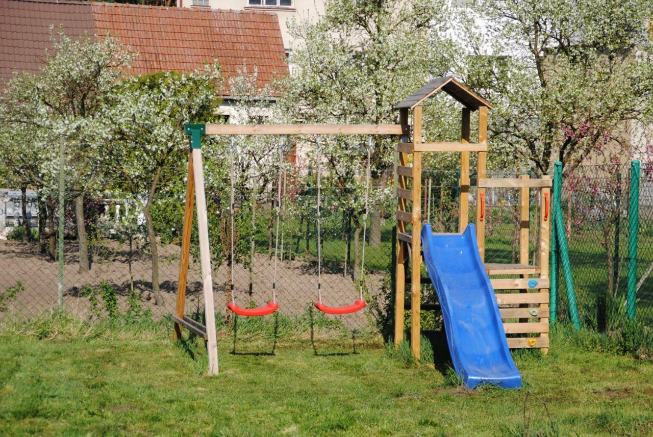 Apartman U Lesa Appartement Ratiskovice Buitenkant foto
